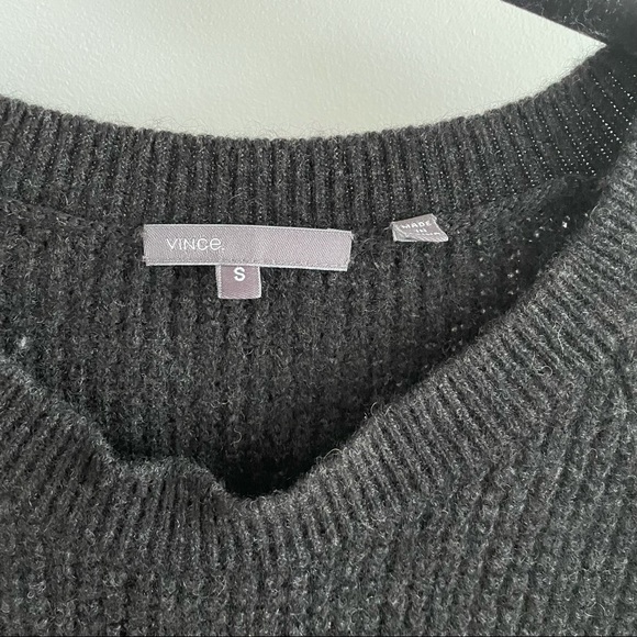 SOLD- VINCE CrewNeck Merino Wool Sweater - Picture 4 of 7
